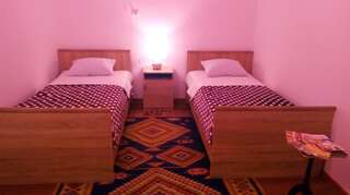 Отели типа «постель и завтрак» Guest House Armina Ехегнадзор Стандартный двухместный номер с 1 кроватью или 2 отдельными кроватями и видом на сад-10